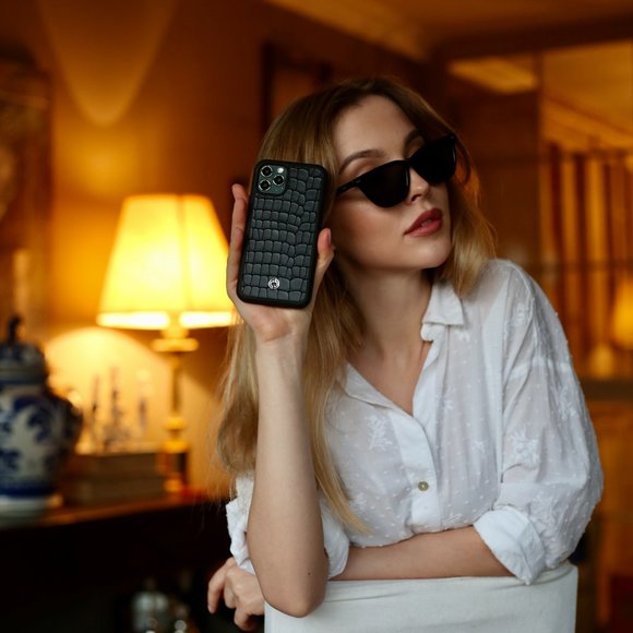 Leather iPhone 13, 13 Pro Max Custom Genuine Italian Leather Phone Case - Picture 14 of 14